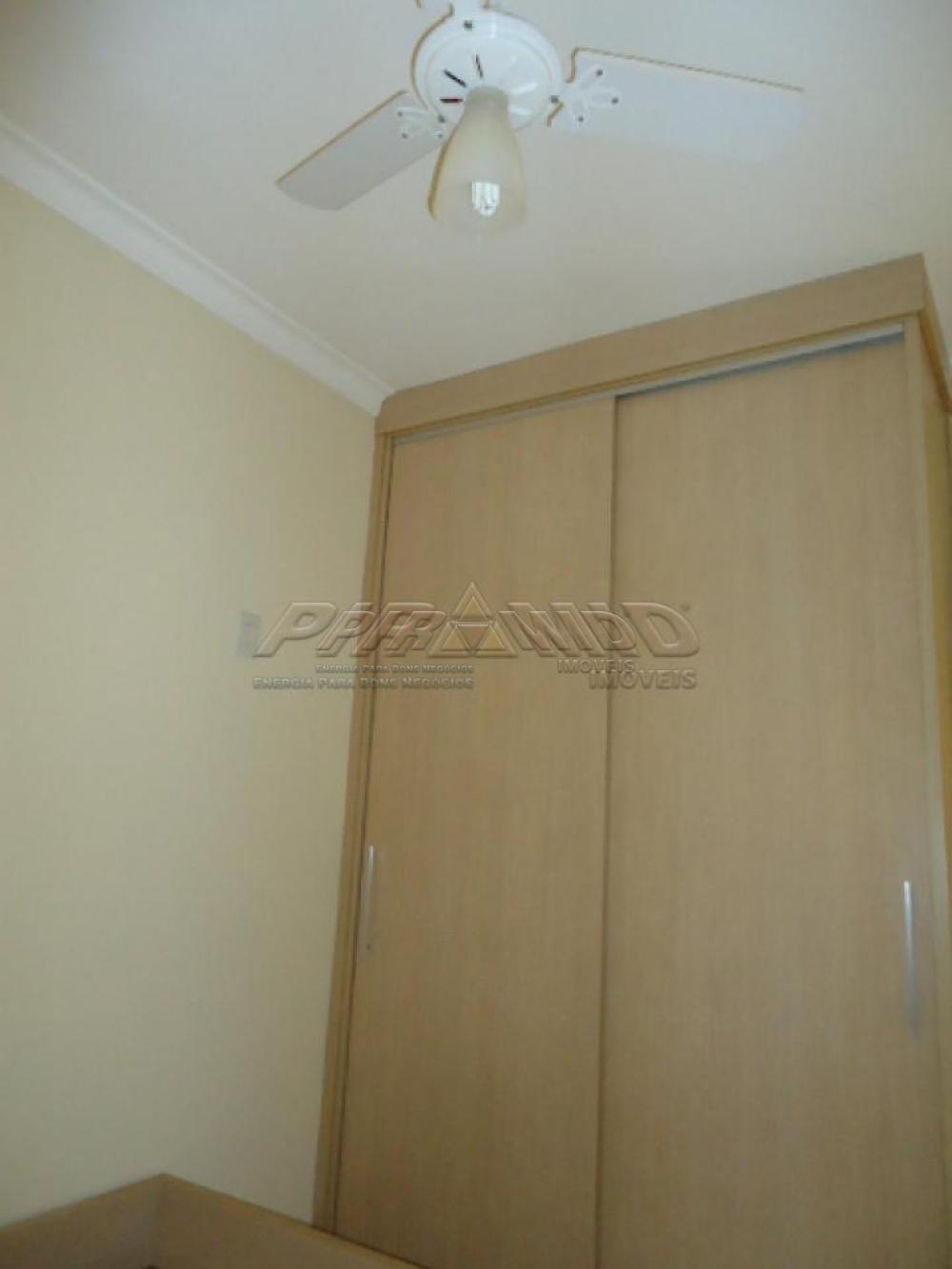 Alugar Apartamento / Padr&atilde;o em Ribeir&atilde;o Preto R$ 1.400,00 - Foto 13