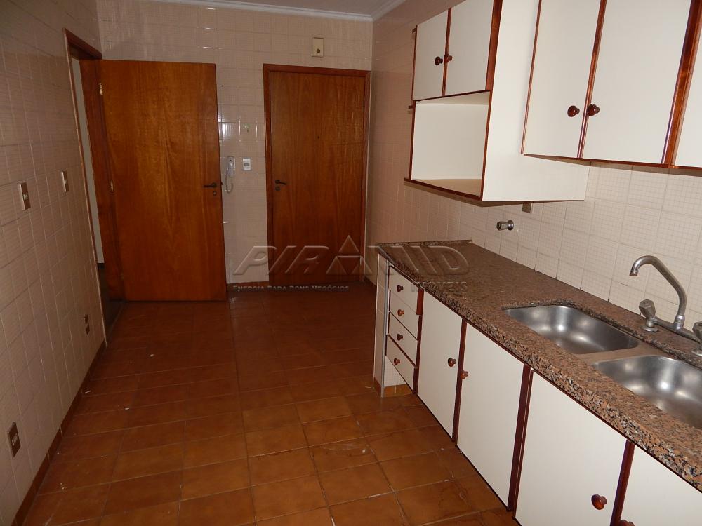 Alugar Apartamento / Padr&atilde;o em Ribeir&atilde;o Preto R$ 1.000,00 - Foto 14