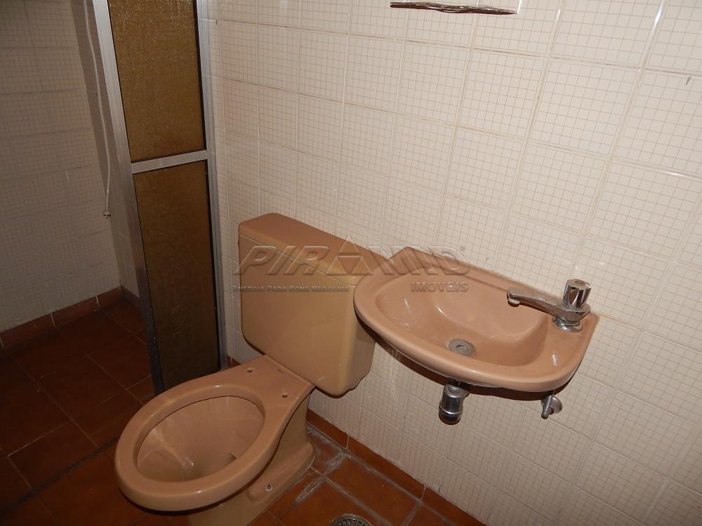 Alugar Apartamento / Padr&atilde;o em Ribeir&atilde;o Preto R$ 1.000,00 - Foto 16
