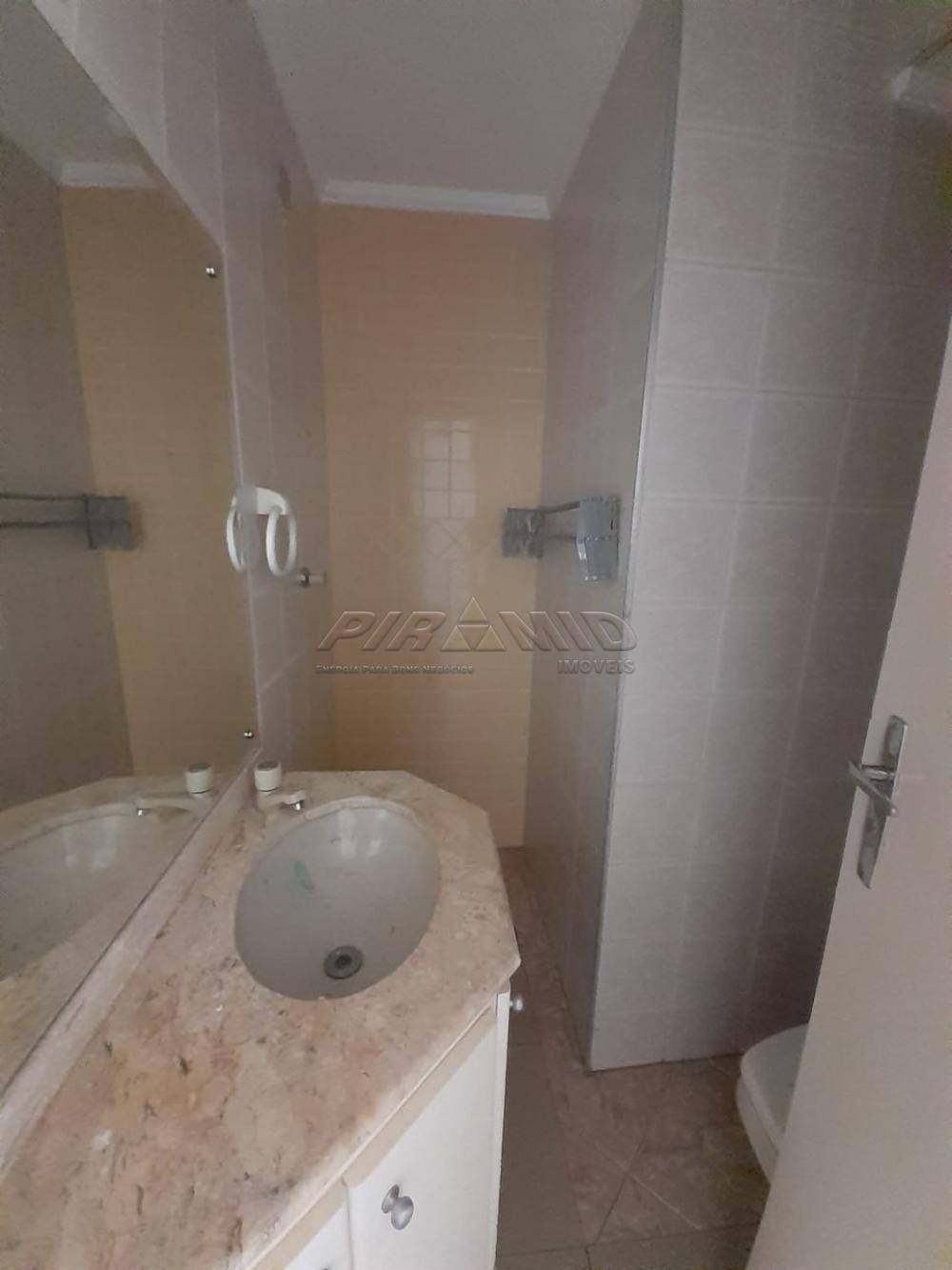 Alugar Apartamento / Padr&atilde;o em Ribeir&atilde;o Preto R$ 1.550,00 - Foto 18