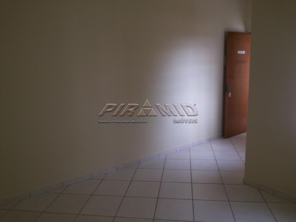 Alugar Comercial / Sala em Ribeir&atilde;o Preto R$ 700,00 - Foto 2