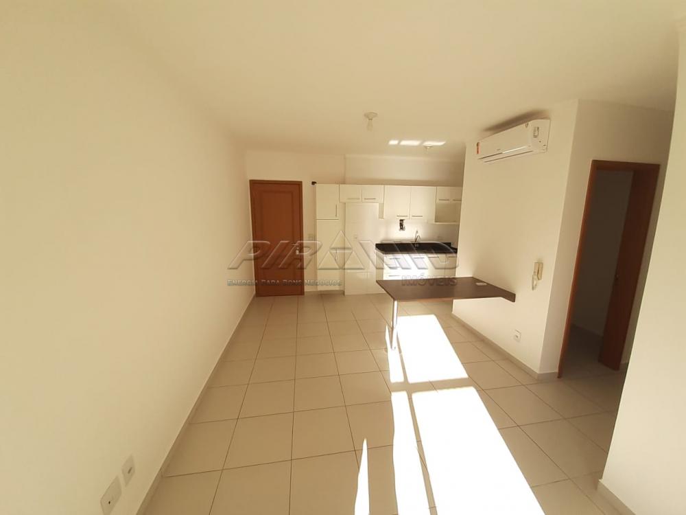 Alugar Apartamento / Padr&atilde;o em Ribeir&atilde;o Preto R$ 1.750,00 - Foto 2