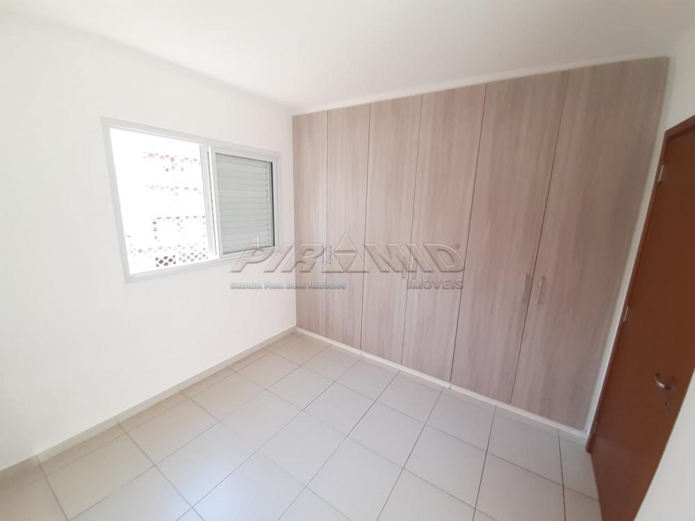 Alugar Apartamento / Padr&atilde;o em Ribeir&atilde;o Preto R$ 1.750,00 - Foto 7