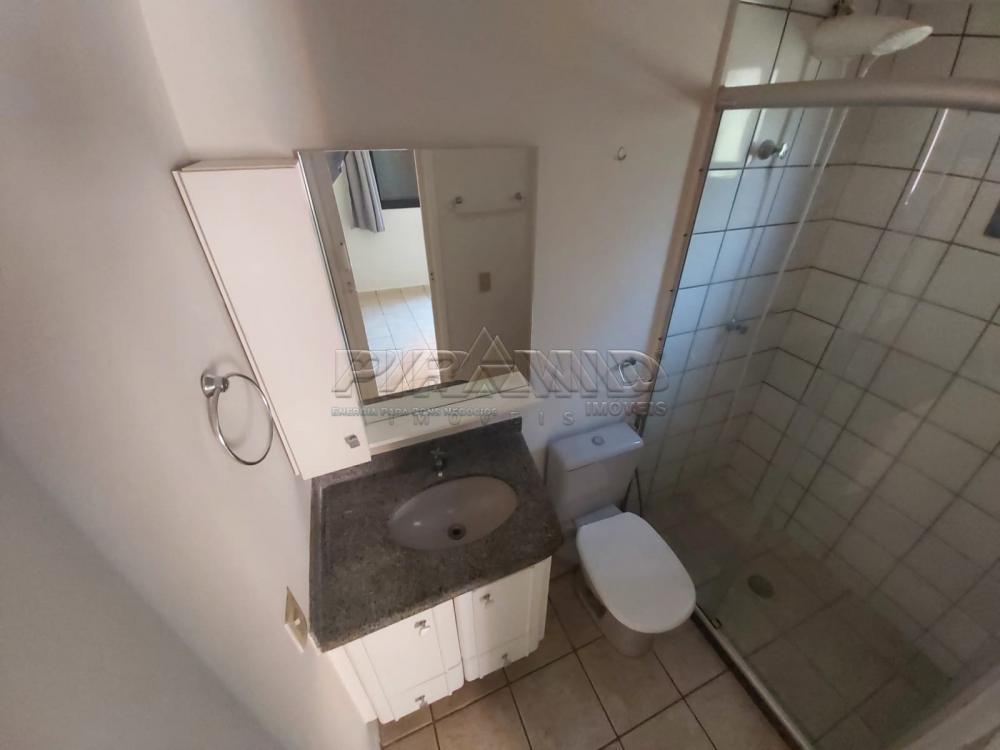 Alugar Apartamento / Padr&atilde;o em Ribeir&atilde;o Preto R$ 1.800,00 - Foto 4