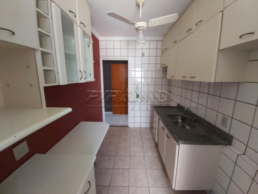 Alugar Apartamento / Padr&atilde;o em Ribeir&atilde;o Preto R$ 1.800,00 - Foto 14