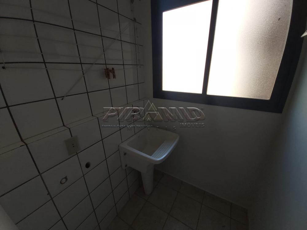 Alugar Apartamento / Padr&atilde;o em Ribeir&atilde;o Preto R$ 1.800,00 - Foto 16