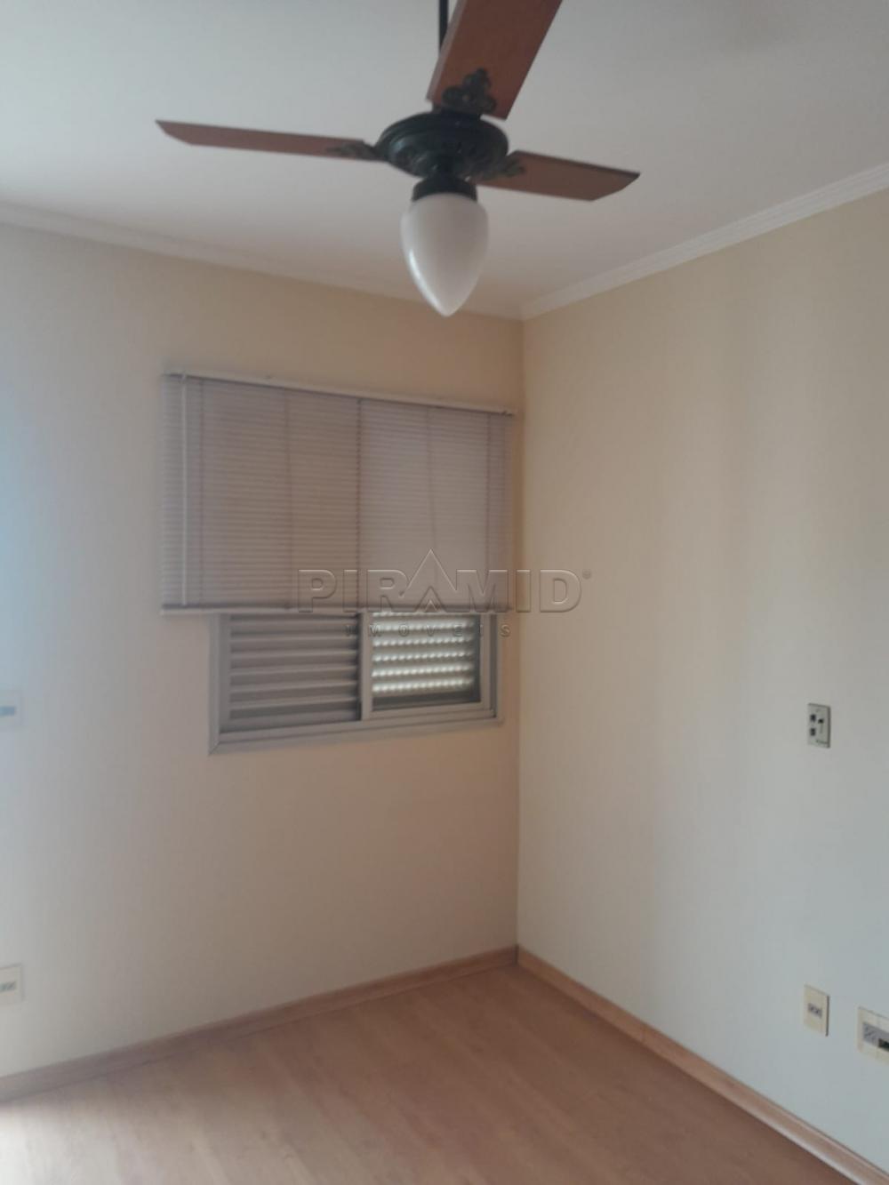 Alugar Apartamento / Padr&atilde;o em Ribeir&atilde;o Preto R$ 1.400,00 - Foto 4