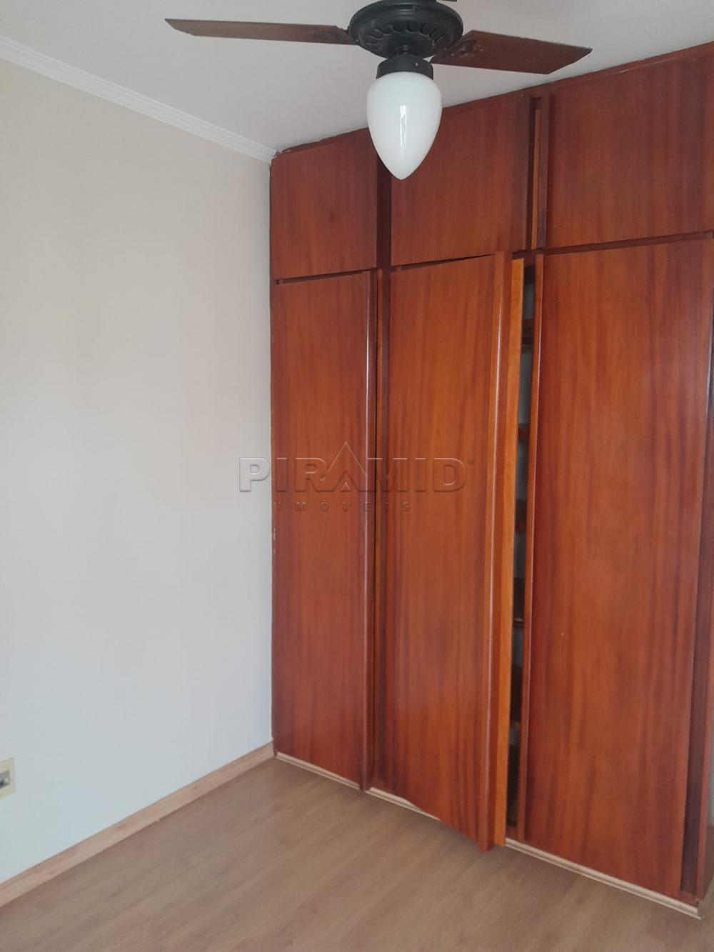Alugar Apartamento / Padr&atilde;o em Ribeir&atilde;o Preto R$ 1.400,00 - Foto 13