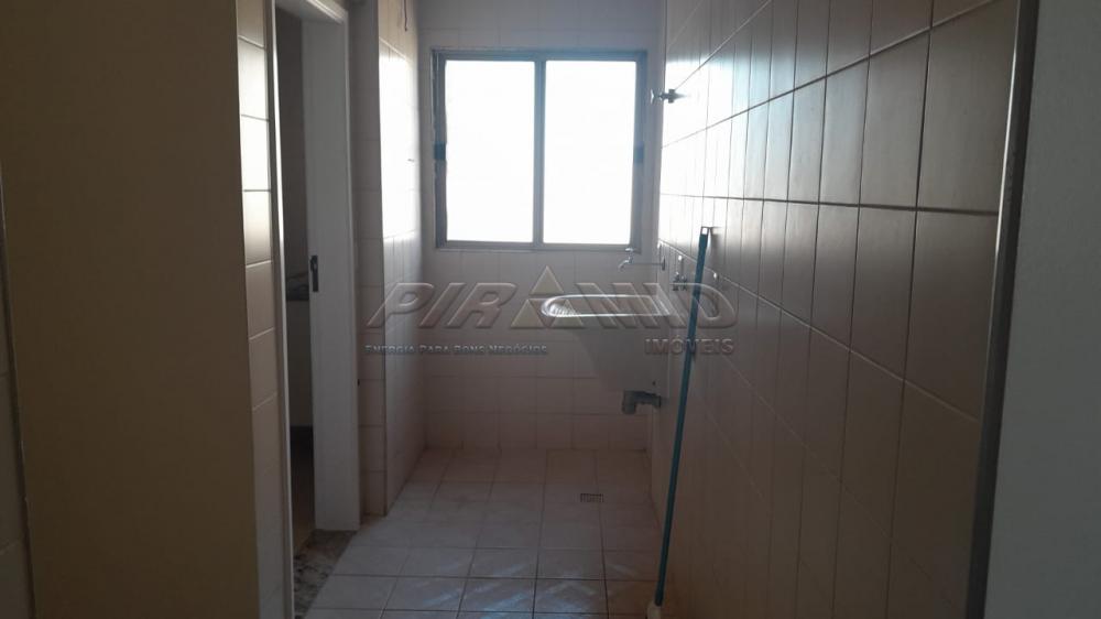Alugar Apartamento / Padr&atilde;o em Ribeir&atilde;o Preto R$ 1.600,00 - Foto 16