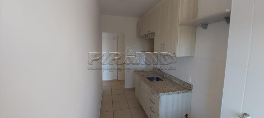 Alugar Apartamento / Padr&atilde;o em Ribeir&atilde;o Preto R$ 1.450,00 - Foto 5
