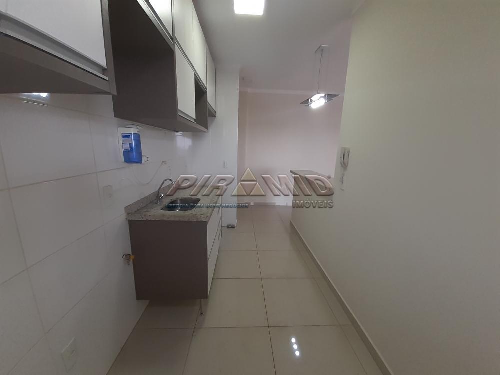 Alugar Apartamento / Padr&atilde;o em Ribeir&atilde;o Preto R$ 1.800,00 - Foto 15