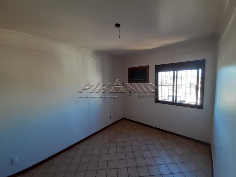 Alugar Apartamento / Padr&atilde;o em Ribeir&atilde;o Preto R$ 1.200,00 - Foto 5