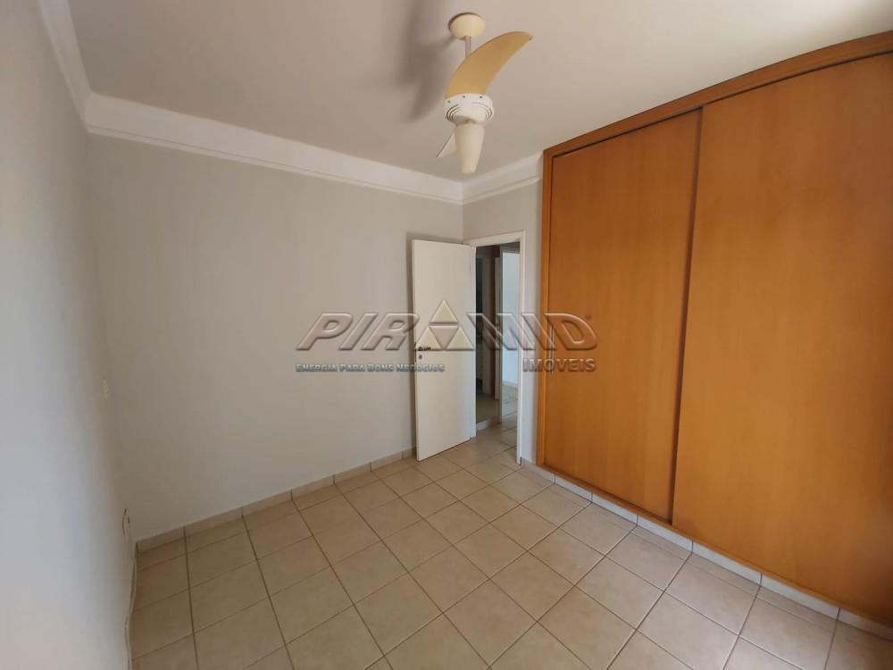 Alugar Apartamento / Padr&atilde;o em Ribeir&atilde;o Preto R$ 1.350,00 - Foto 5