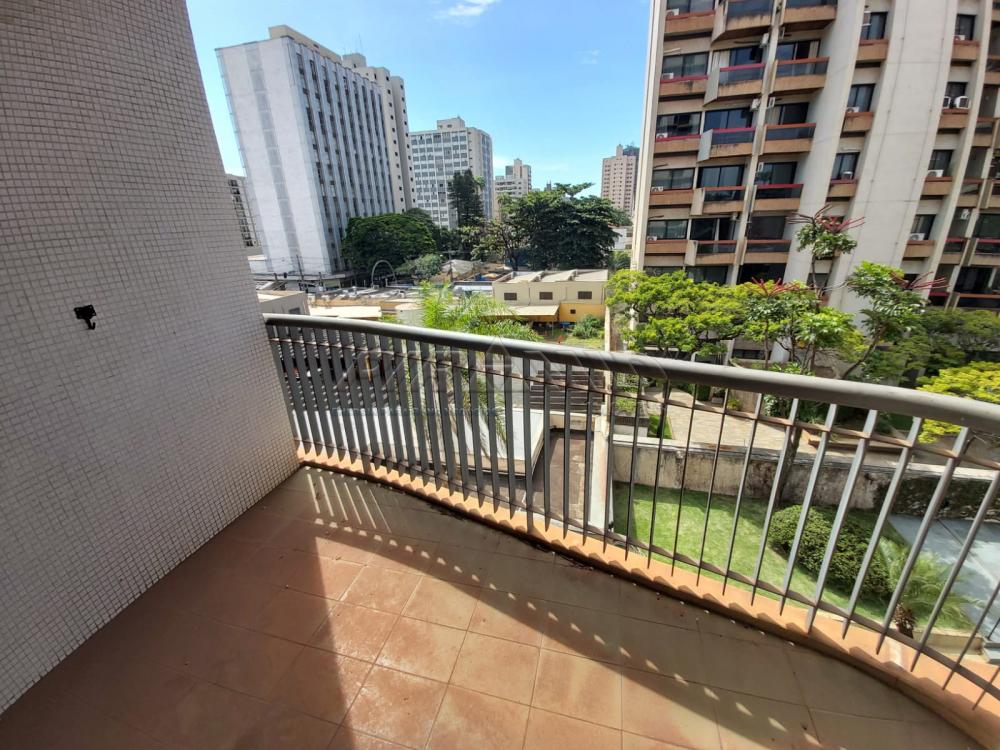 Alugar Apartamento / Padr&atilde;o em Ribeir&atilde;o Preto R$ 1.300,00 - Foto 3