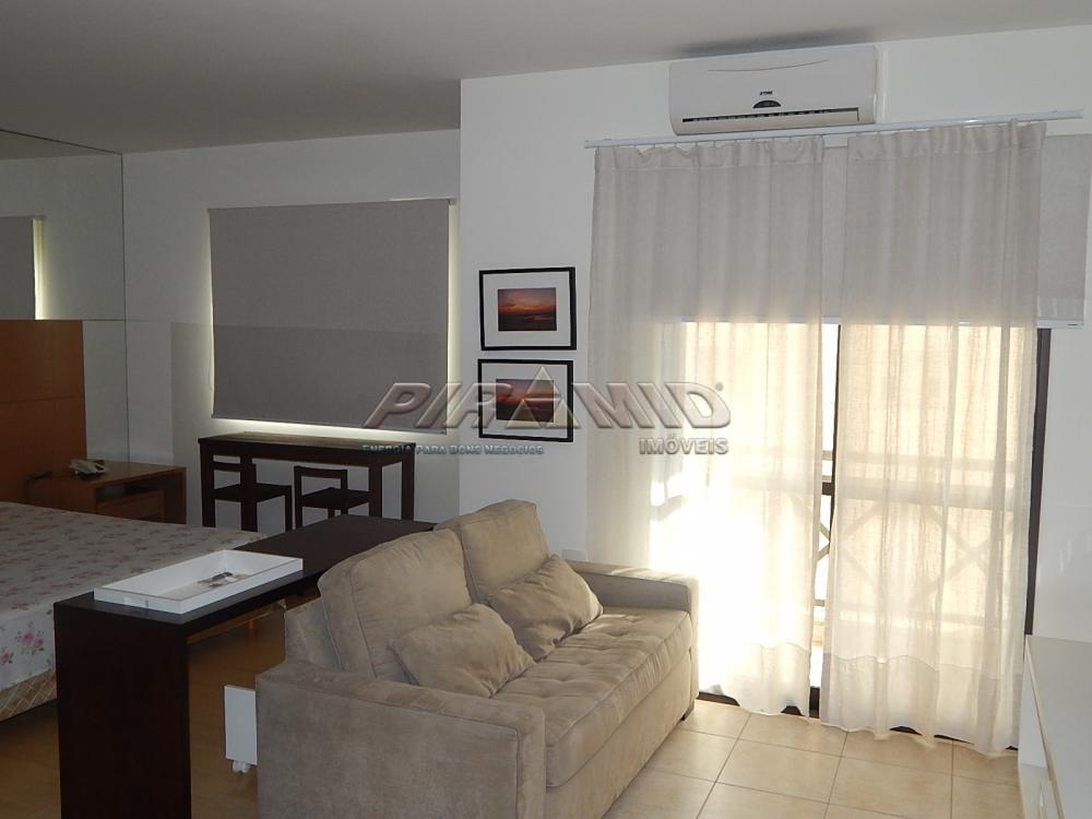 Alugar Apartamento / Padr&atilde;o em Ribeir&atilde;o Preto R$ 2.600,00 - Foto 1