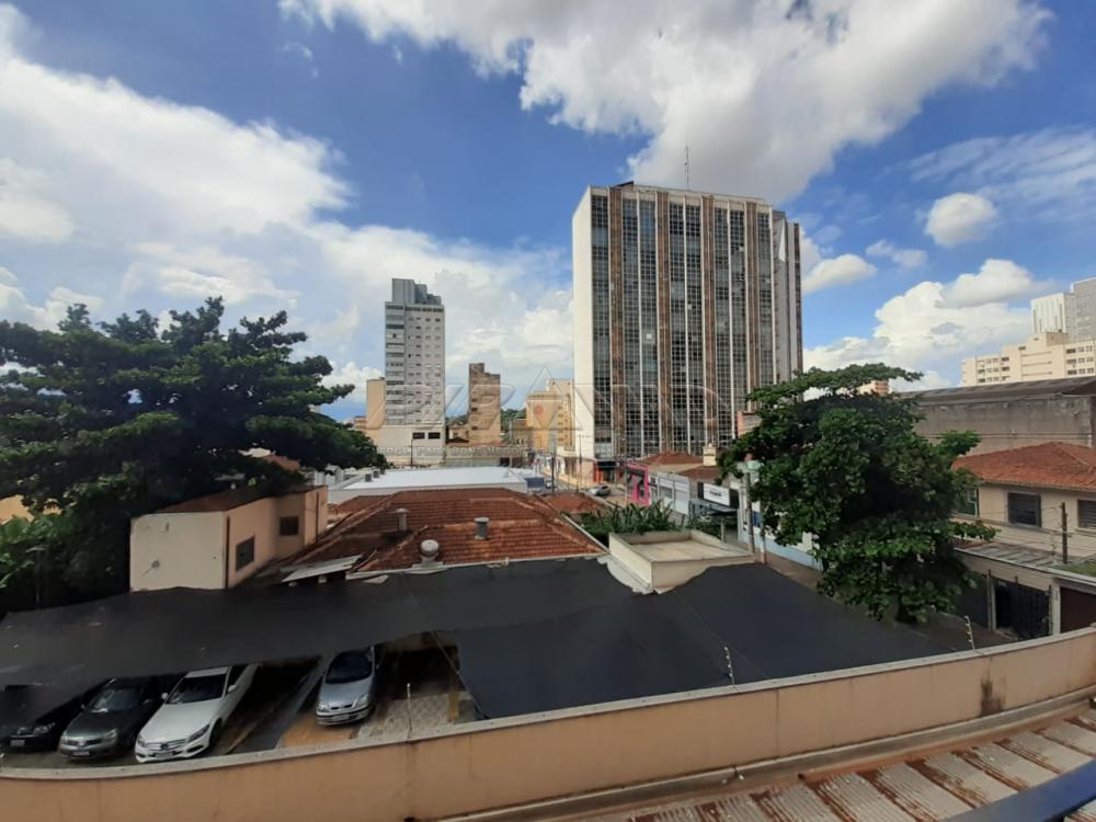 Alugar Apartamento / Padr&atilde;o em Ribeir&atilde;o Preto R$ 1.100,00 - Foto 3