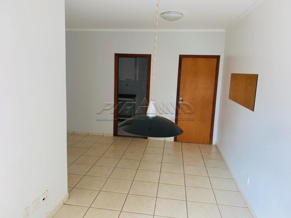 Alugar Apartamento / Padr&atilde;o em Ribeir&atilde;o Preto R$ 1.300,00 - Foto 2