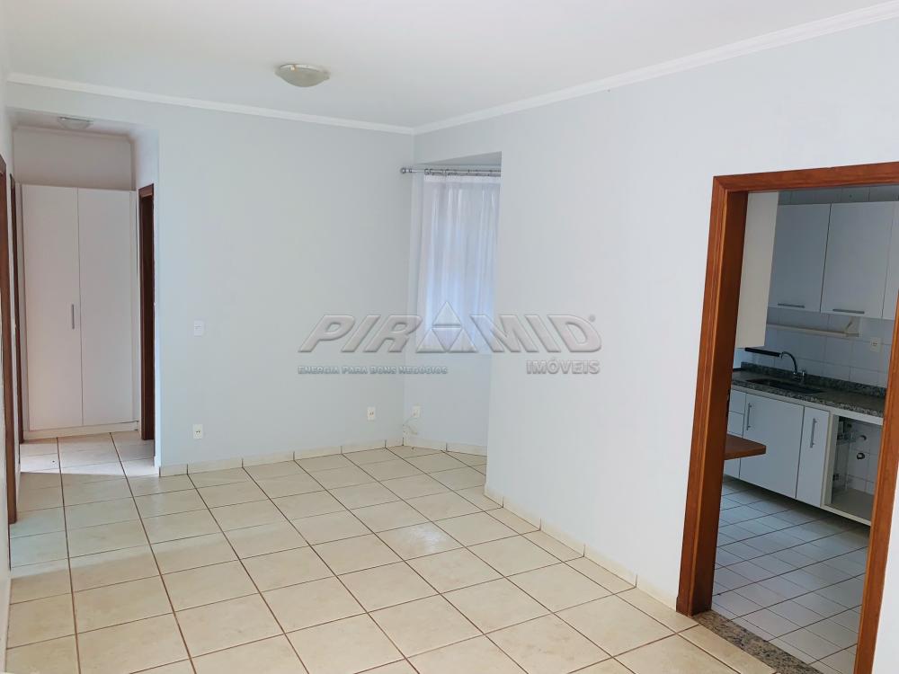 Alugar Apartamento / Padr&atilde;o em Ribeir&atilde;o Preto R$ 1.300,00 - Foto 4