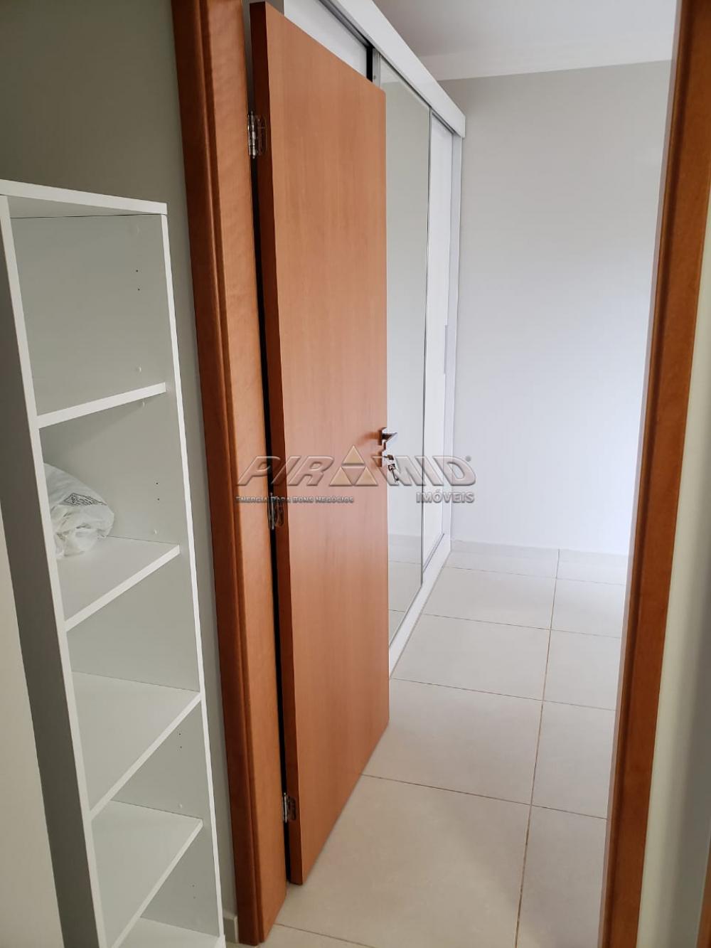Alugar Apartamento / Padr&atilde;o em Ribeir&atilde;o Preto R$ 2.700,00 - Foto 15