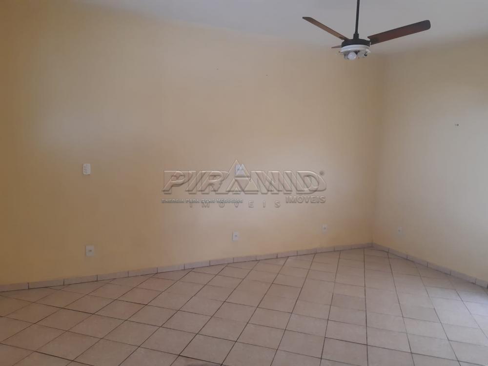 Alugar Casa / Padr&atilde;o em Ribeir&atilde;o Preto R$ 1.350,00 - Foto 4