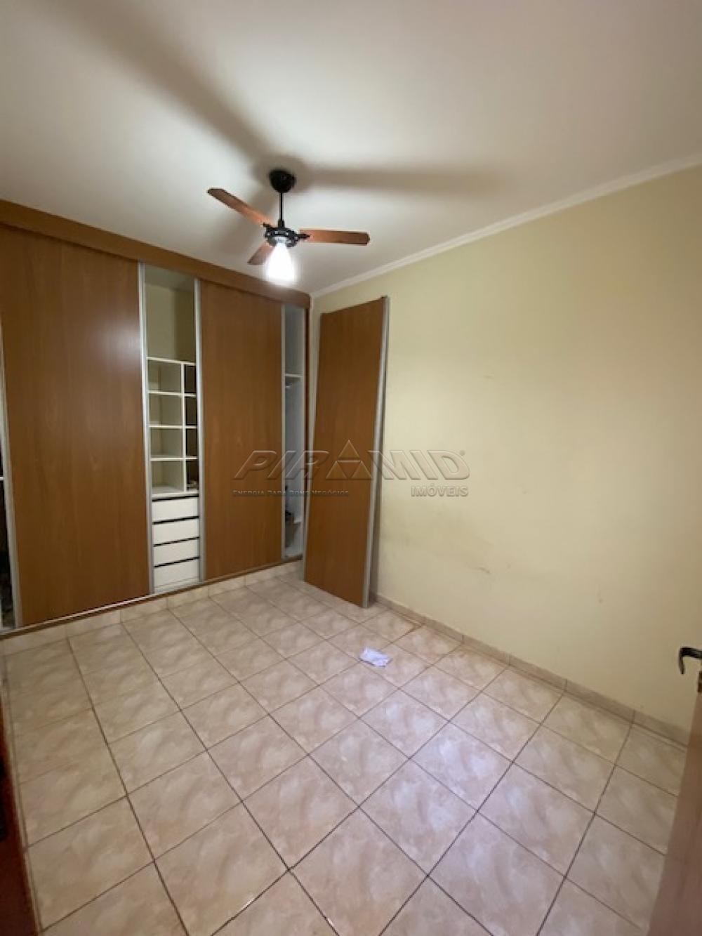 Alugar Casa / Padr&atilde;o em Ribeir&atilde;o Preto R$ 1.350,00 - Foto 6