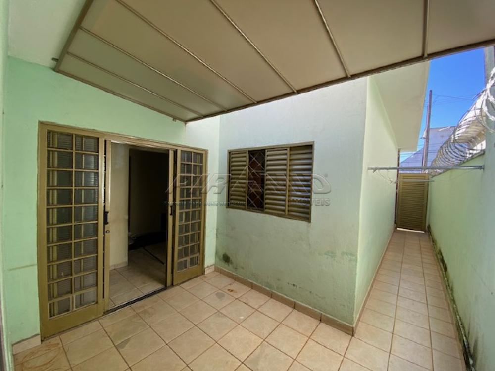 Alugar Casa / Padr&atilde;o em Ribeir&atilde;o Preto R$ 1.350,00 - Foto 12