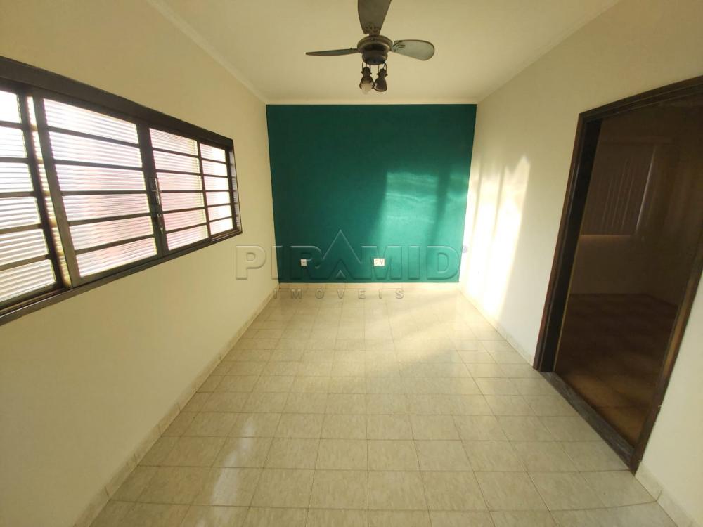 Alugar Casa / Padr&atilde;o em Ribeir&atilde;o Preto R$ 1.600,00 - Foto 4