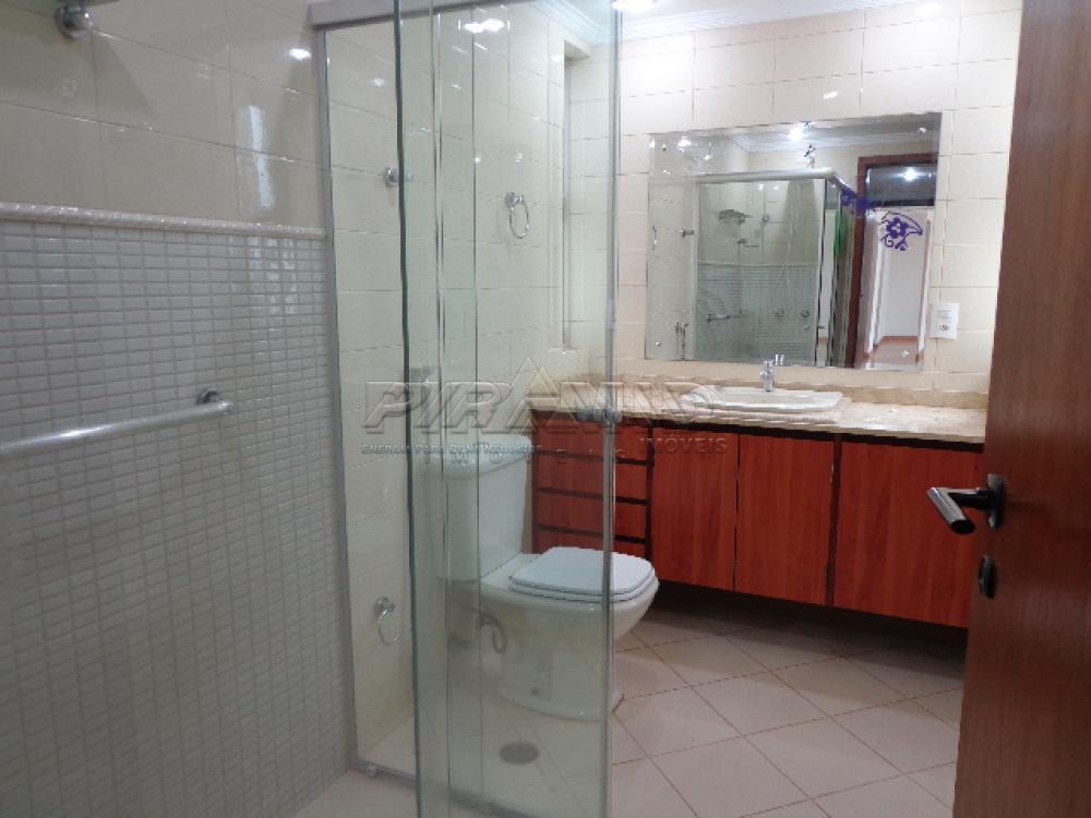 Alugar Apartamento / Padr&atilde;o em Ribeir&atilde;o Preto R$ 1.600,00 - Foto 16