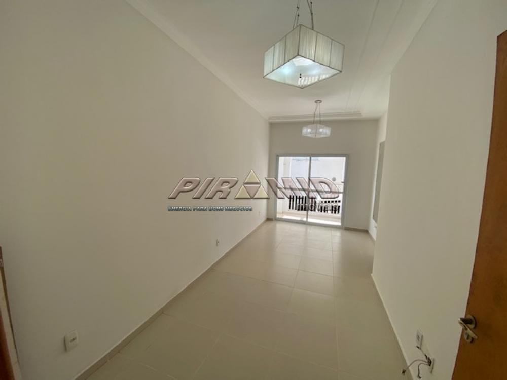 Alugar Apartamento / Padr&atilde;o em Ribeir&atilde;o Preto R$ 1.200,00 - Foto 1