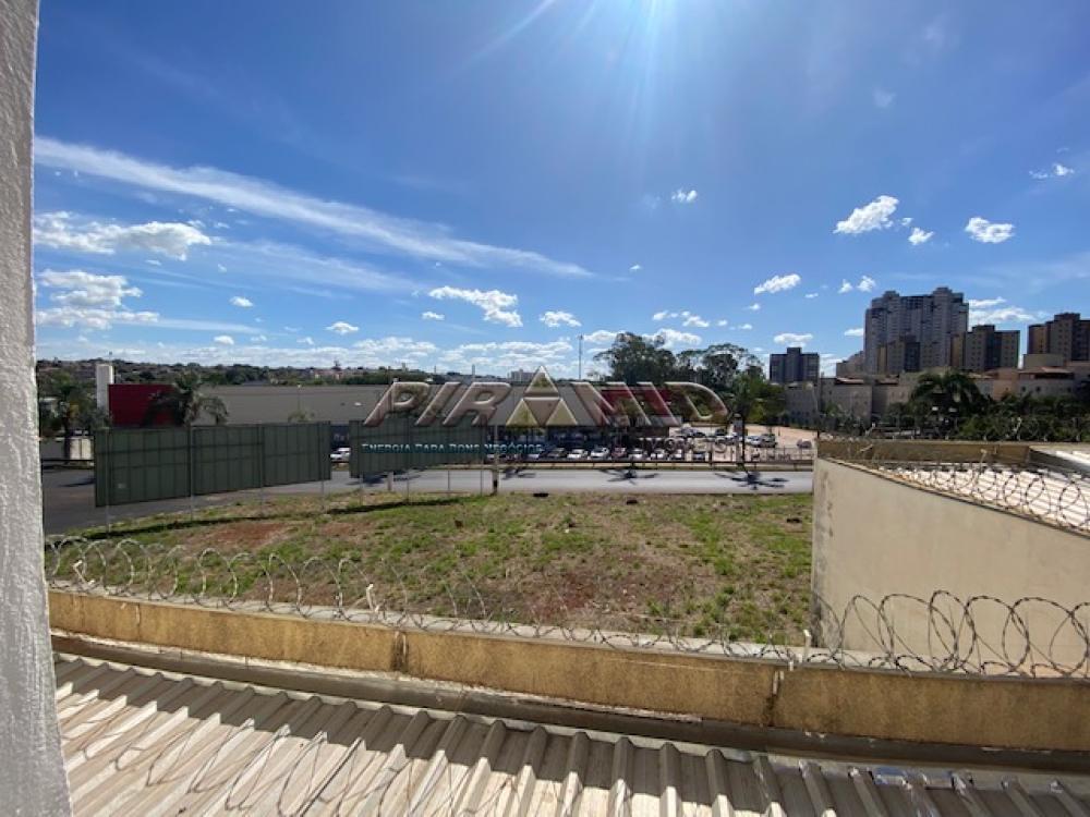 Alugar Apartamento / Padr&atilde;o em Ribeir&atilde;o Preto R$ 1.200,00 - Foto 4