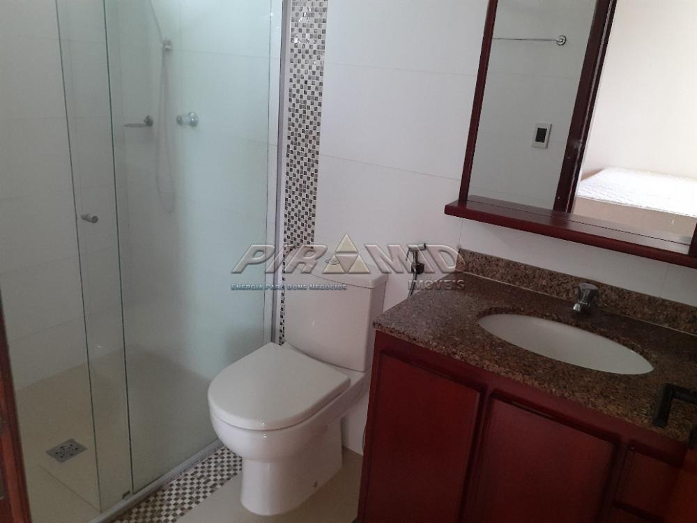 Alugar Apartamento / Padr&atilde;o em Ribeir&atilde;o Preto R$ 1.700,00 - Foto 12