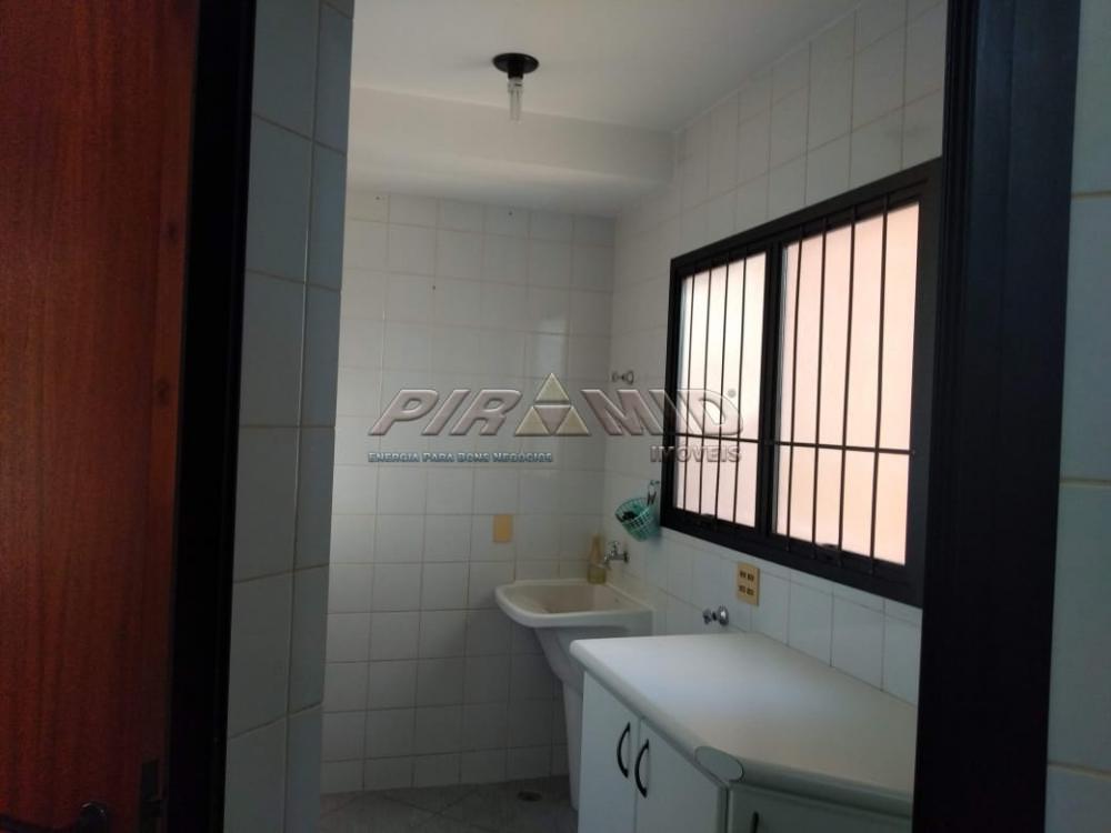 Alugar Apartamento / Padr&atilde;o em Ribeir&atilde;o Preto R$ 1.800,00 - Foto 10