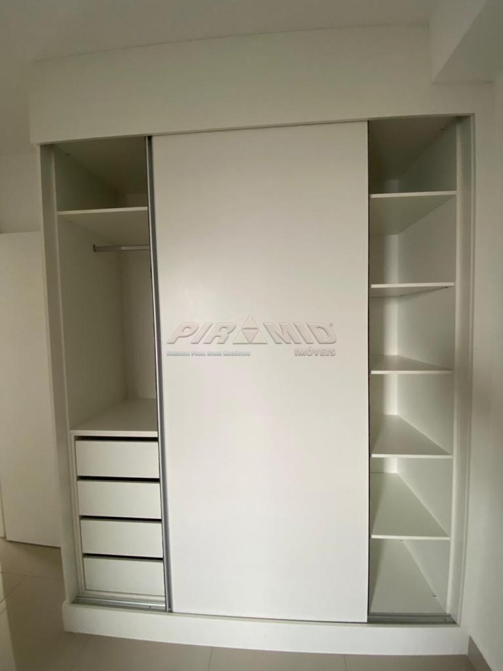 Alugar Apartamento / Padr&atilde;o em Ribeir&atilde;o Preto R$ 2.100,00 - Foto 12