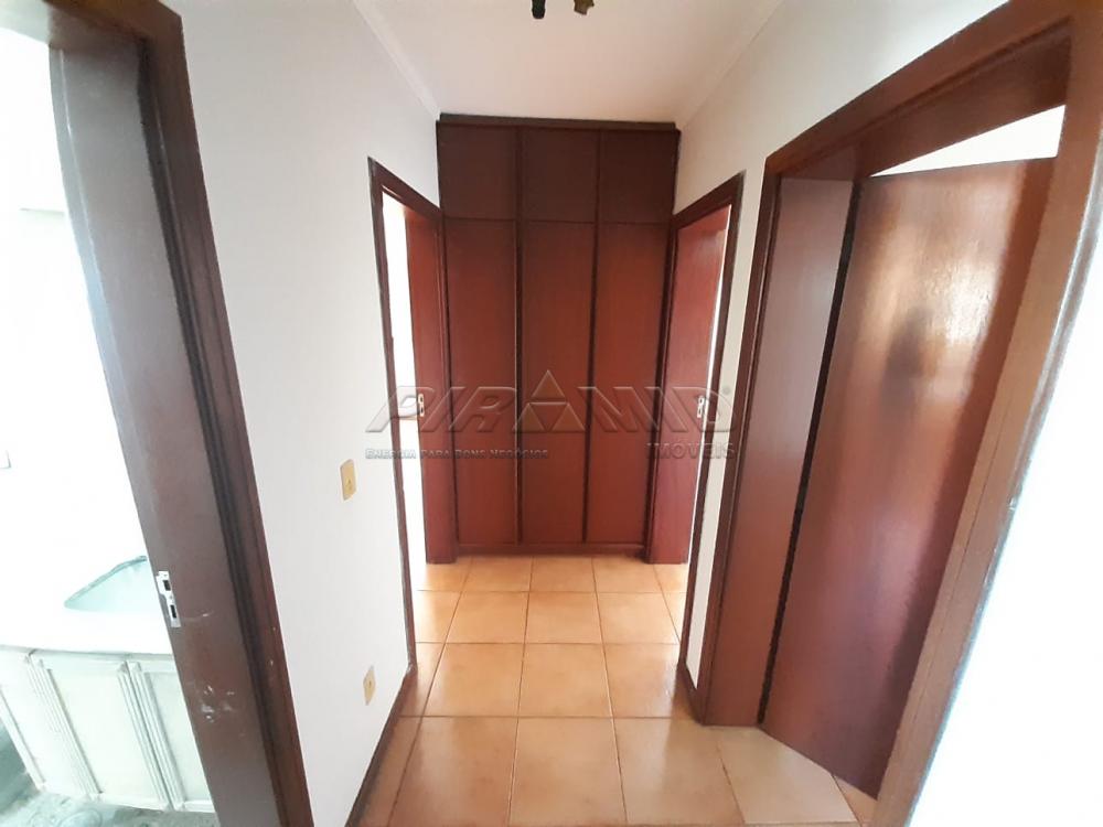 Alugar Apartamento / Padr&atilde;o em Ribeir&atilde;o Preto R$ 1.400,00 - Foto 7