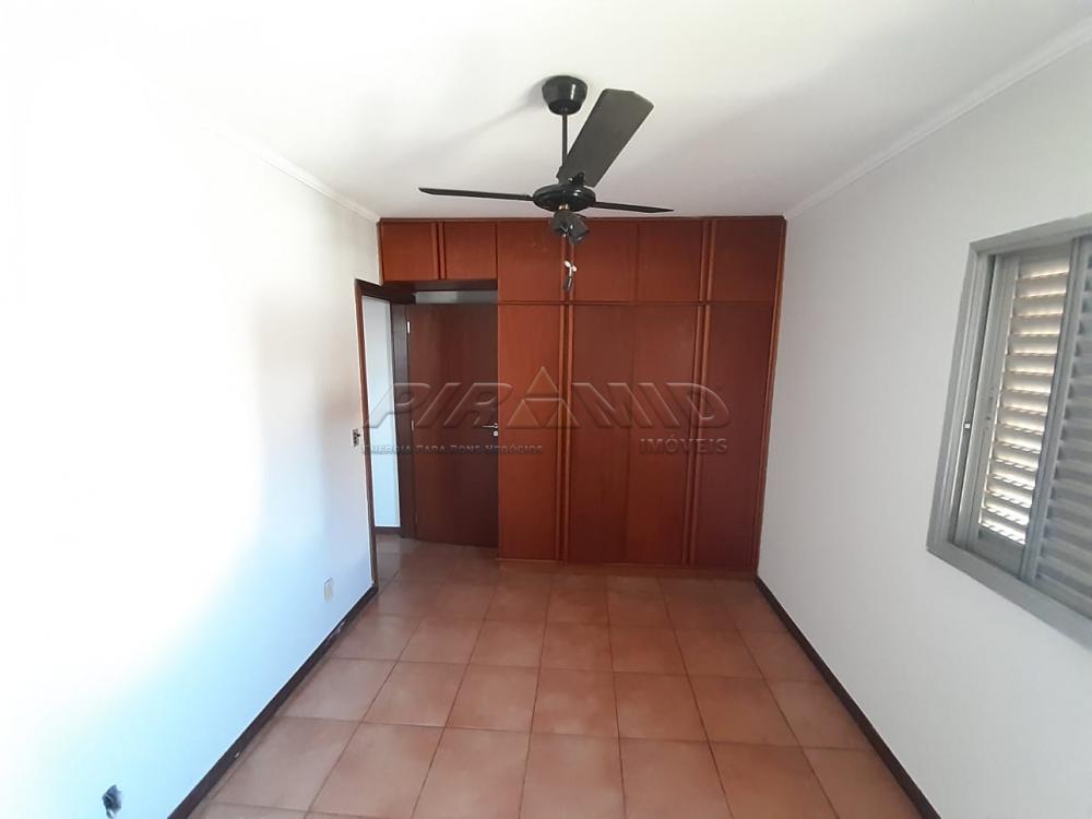 Alugar Apartamento / Padr&atilde;o em Ribeir&atilde;o Preto R$ 1.400,00 - Foto 10