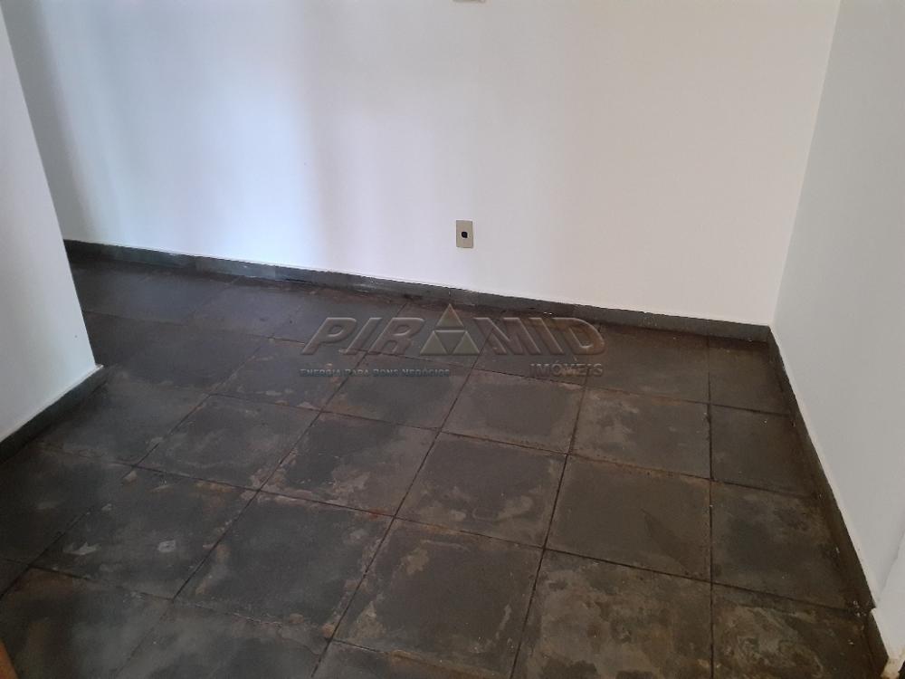 Alugar Casa / Padr&atilde;o em Ribeir&atilde;o Preto R$ 4.000,00 - Foto 3