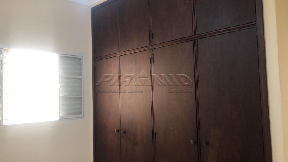 Alugar Apartamento / Padr&atilde;o em Ribeir&atilde;o Preto R$ 1.500,00 - Foto 5