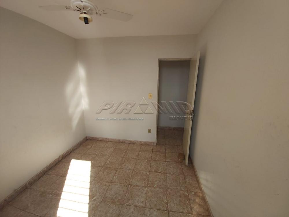 Alugar Apartamento / Padr&atilde;o em Ribeir&atilde;o Preto R$ 700,00 - Foto 5