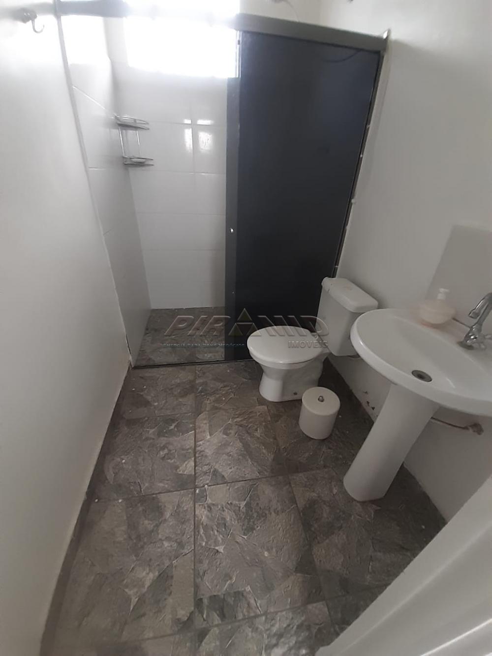 Comprar Casa / Padr&atilde;o em Ribeir&atilde;o Preto R$ 450.000,00 - Foto 17