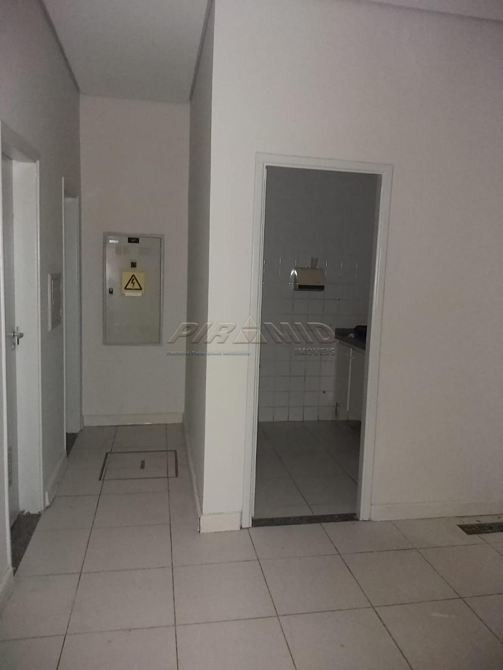 Alugar Comercial / Sal&atilde;o em Ribeir&atilde;o Preto R$ 5.000,00 - Foto 9