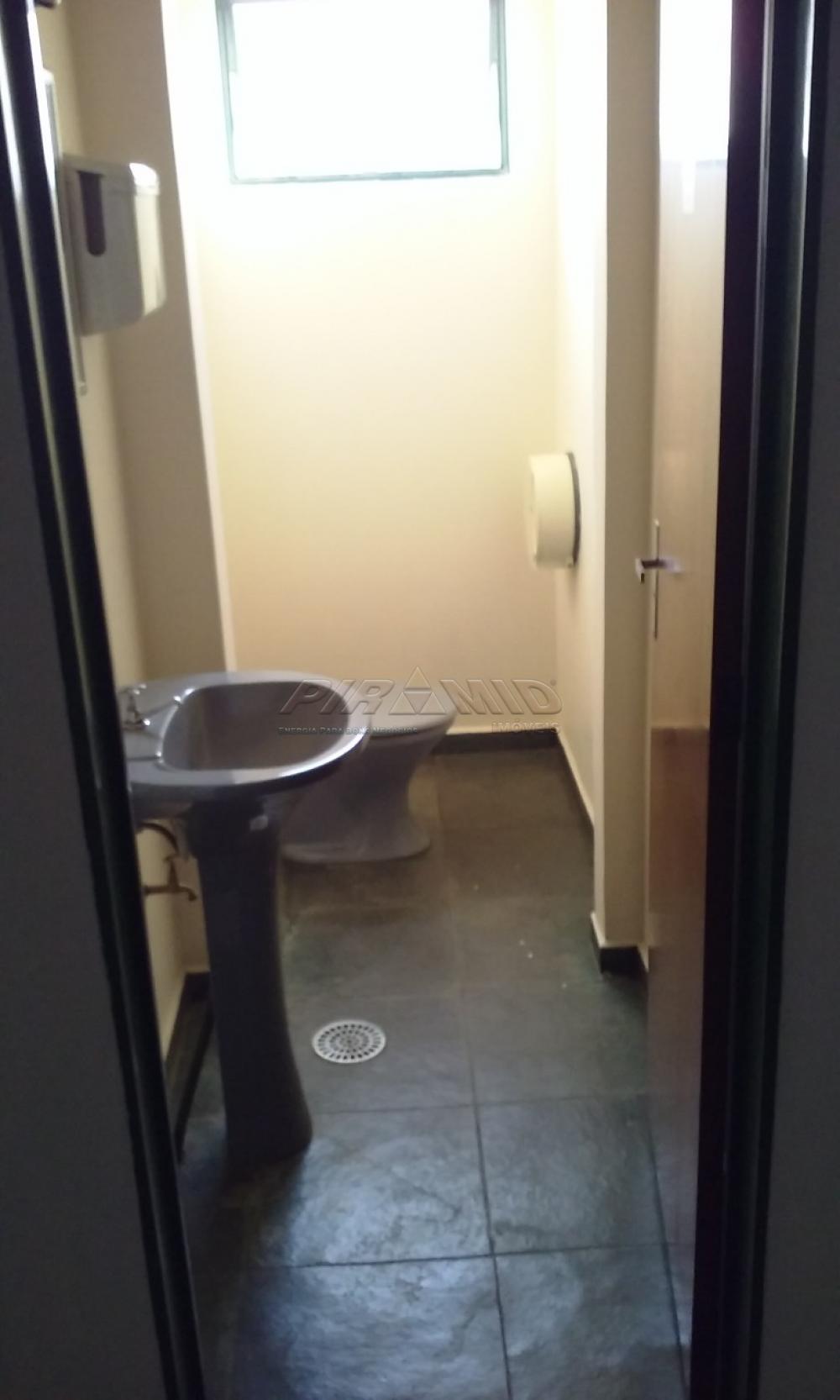 Alugar Comercial / Sala em Ribeir&atilde;o Preto R$ 650,00 - Foto 5