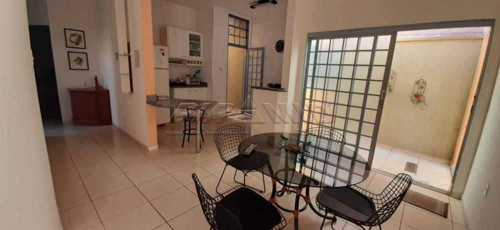 Comprar Casa / Padr&atilde;o em Ribeir&atilde;o Preto R$ 550.000,00 - Foto 2