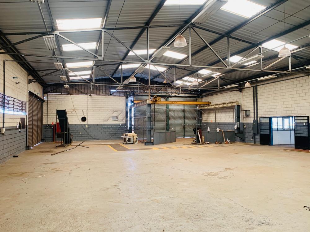 Alugar Comercial / Galp&atilde;o  Barrac&atilde;o em Ribeir&atilde;o Preto R$ 60.000,00 - Foto 10