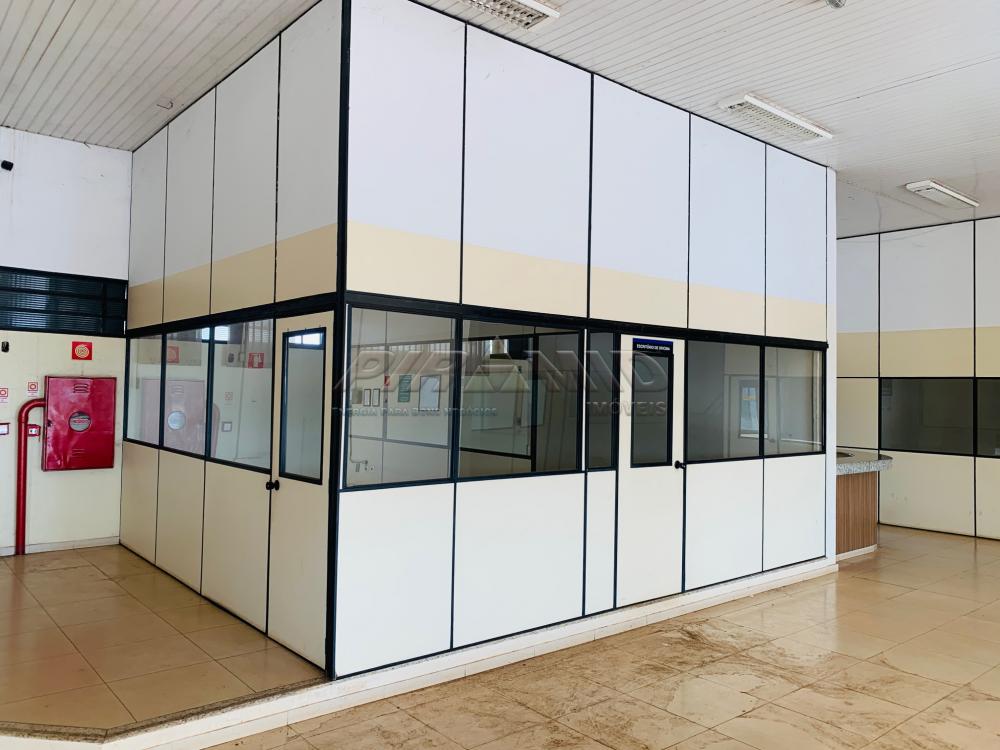 Alugar Comercial / Galp&atilde;o  Barrac&atilde;o em Ribeir&atilde;o Preto R$ 60.000,00 - Foto 19