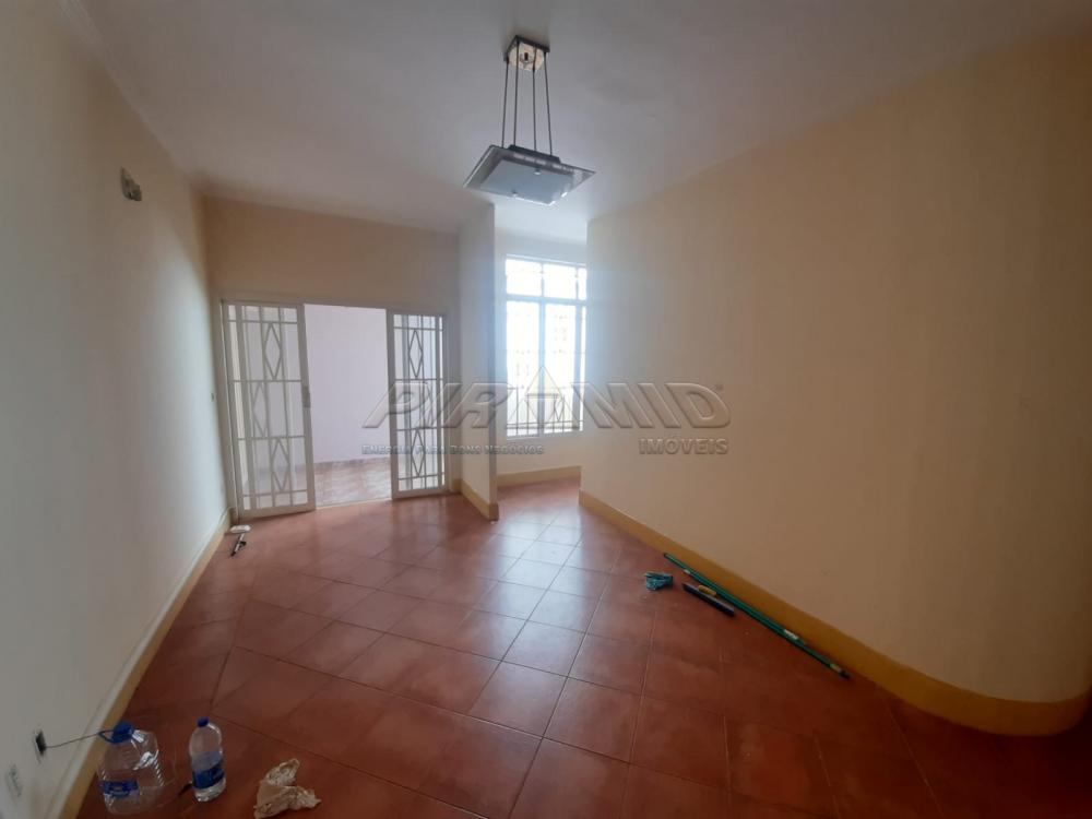 Alugar Casa / Padr&atilde;o em Ribeir&atilde;o Preto R$ 3.050,00 - Foto 4