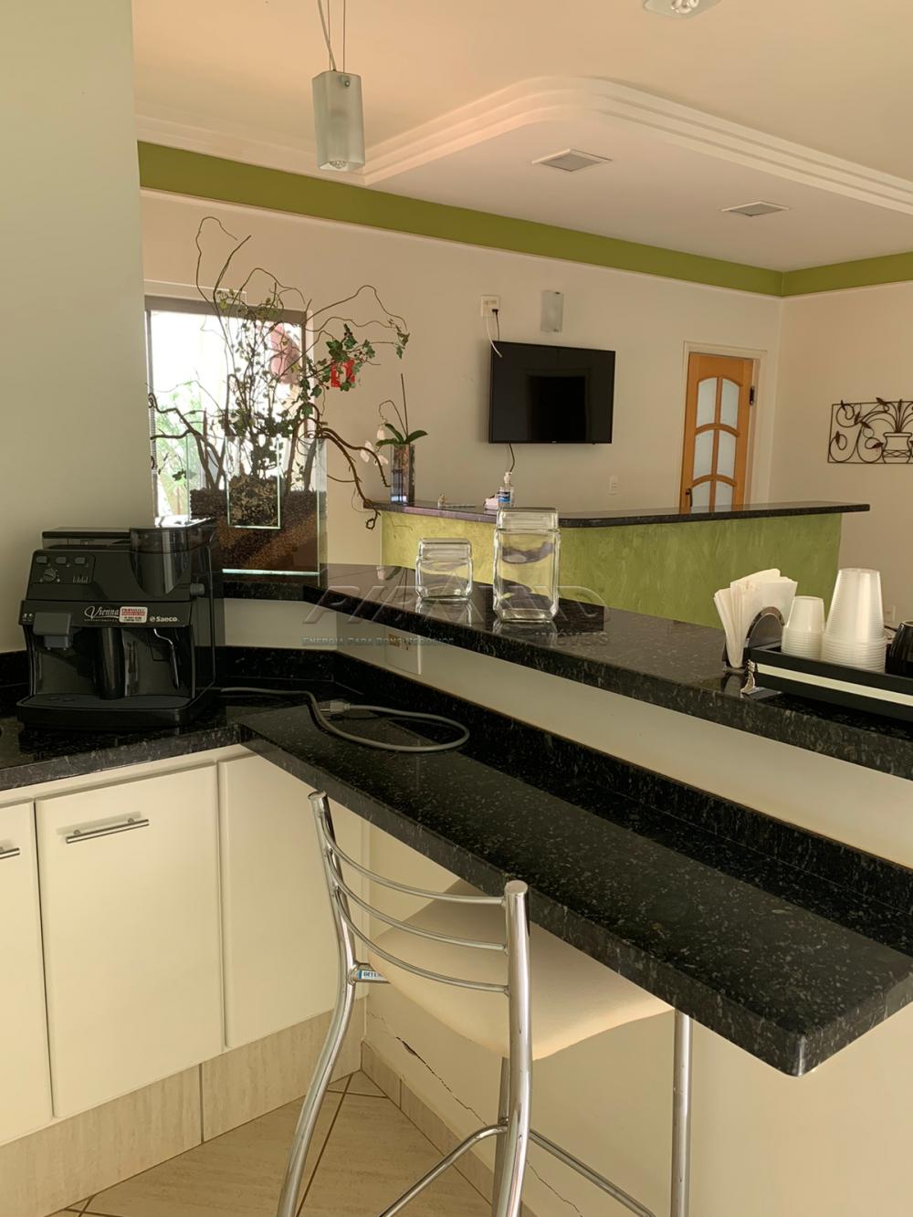 Alugar Casa / Padr&atilde;o em Ribeir&atilde;o Preto R$ 9.000,00 - Foto 2