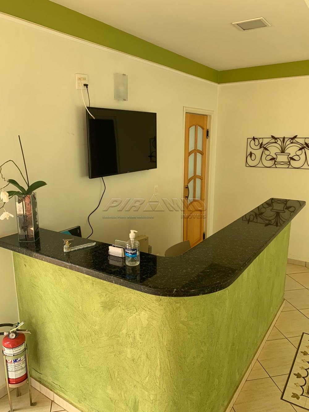 Alugar Casa / Padr&atilde;o em Ribeir&atilde;o Preto R$ 9.000,00 - Foto 4