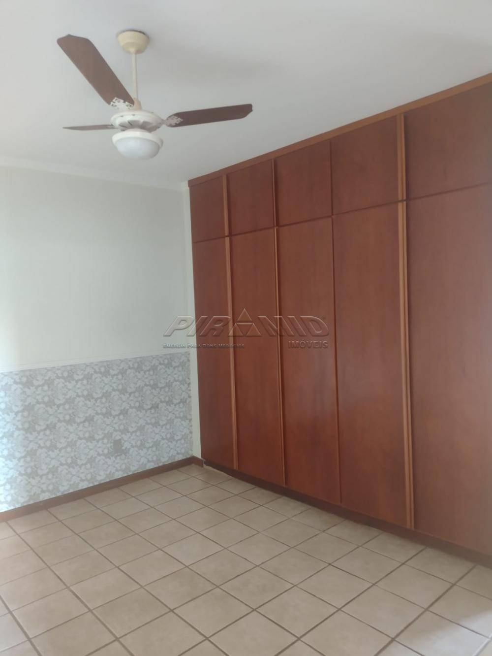 Comprar Apartamento / Padr&atilde;o em Ribeir&atilde;o Preto R$ 400.000,00 - Foto 12