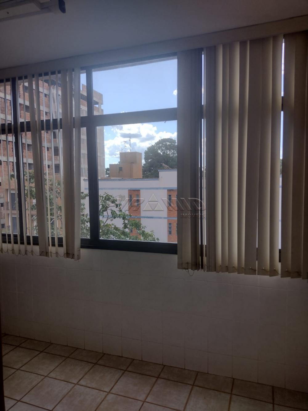 Comprar Apartamento / Padr&atilde;o em Ribeir&atilde;o Preto R$ 400.000,00 - Foto 24