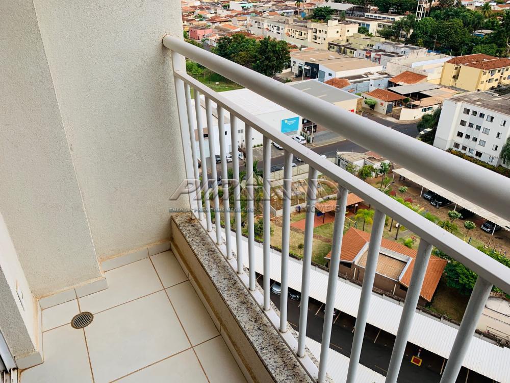 Alugar Apartamento / Padr&atilde;o em Ribeir&atilde;o Preto R$ 1.800,00 - Foto 3